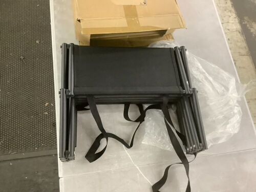 Folding Dog Stairs - Lot 587