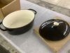 Oval Cast-Iron Dutch Oven Kitchen Cookware w/ Enamel - 7.5qt - Thumbnail 2