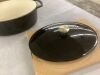 Oval Cast-Iron Dutch Oven Kitchen Cookware w/ Enamel - 7.5qt - Thumbnail 4