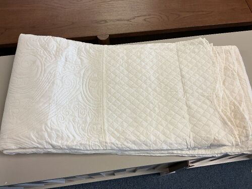 Comforter, King, Cream