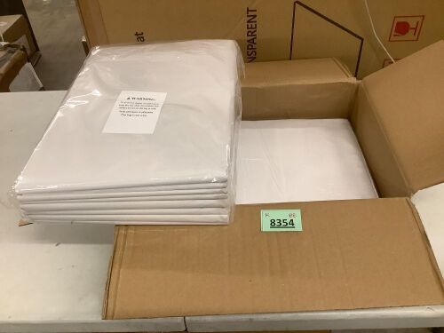 16 Pack of Paper Table Coverings