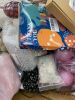 Lot of Christmas Items - 3 Boxes - Thumbnail 10