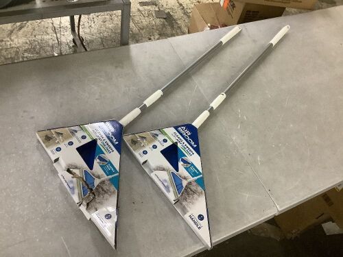 Lot of (2) Helio Air Broom