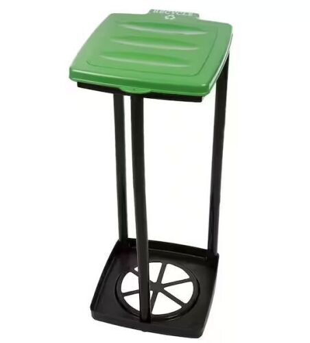 Wakeman Collapsible Portable Trash Bag Holder - Lot 825JF