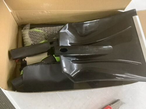 4 in 1 Snow Brush with Shovel, Ice Scraper & Squeegee w/Storage Bag