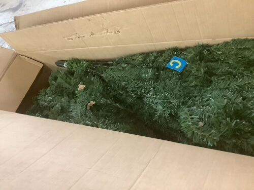 9' Unlit Artificial Green Spruce Christmas Tree, w/Easy Assembly