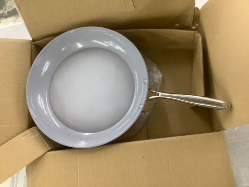 14 Inch Frying Pan with Lid, Purple - Scratch on Inside Wall