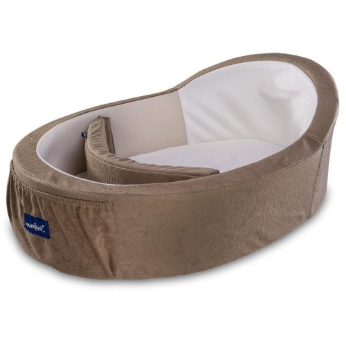 Mumbelli Infant Bed. Appears New - Lot 132
