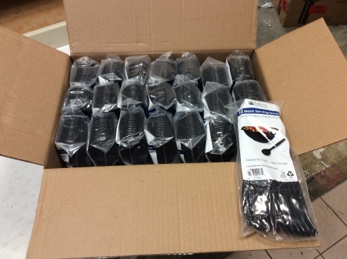 Case of 21 Sabert Black Serving Spoons. 12 Pack Premium Heavy Weight Plastic. Appears New - Lot 436