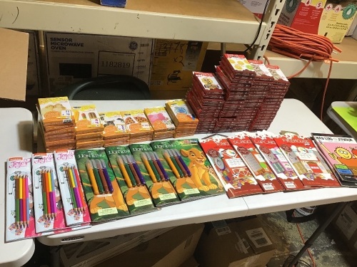 Assorted PreK thru 3rd Grade FlashCards, Practice Materials, Activity Books, Workbooks & More. See Pics. Appears New. - Lot 877