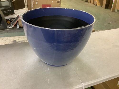 CHG CLASSIC HOME & GARDEN Decatur Blue Resin Lightweight Round Planter with Optional Drainage Holes (22 in. L x 22 in. W x 15.75 in. H)