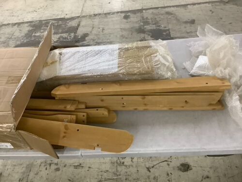 VINGLI Folding Adirondack Chairs Set of 4 - Unknown if Complete