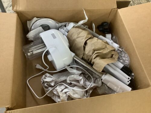 2 in 1 Facial Steamer with 5X Magnification Light