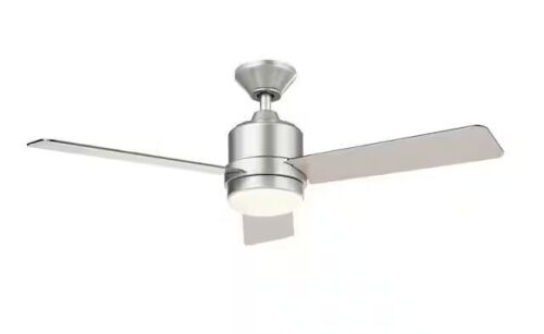 Hampton Bay Castlegate 44 in. Integrated LED Indoor Silver Ceiling Fan with 3 Reversible Blades, Light Kit and Remote Control