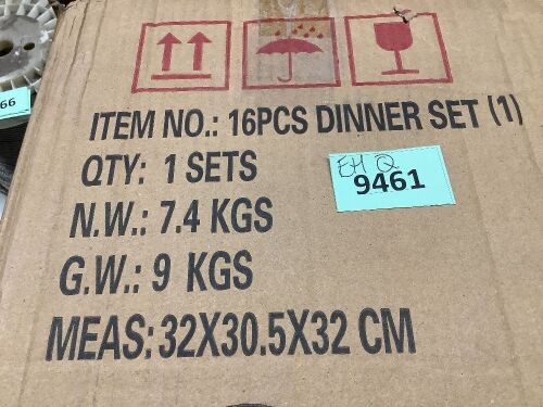 16 PC Stoneware Dinner Set - Off White