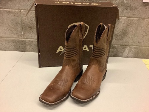 Ariat Circuit Patriot boots - Size 11.5, Scratches on sides - Lot 48