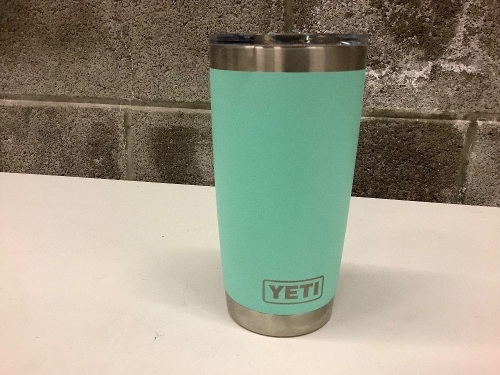 Yeti Tumbler - Missing lid piece - Lot 133