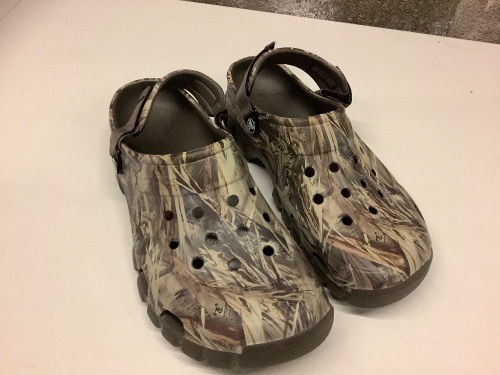 Mens Crocs 11M - Lot 185