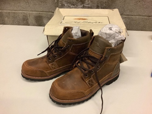 61 Series Chukkas Size 10W - Lot 214