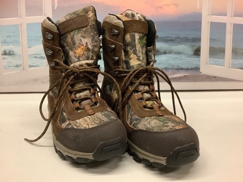 Axis GORE-TEX Hunting Boots for Men - Small scuff - Size 10.5 EE - Lot 264