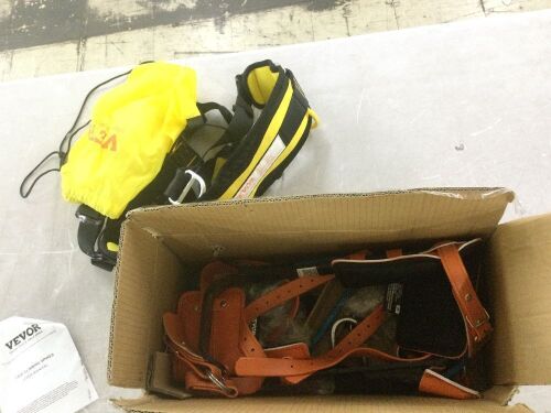 Alloy Steel Climbing Spurs with Safety Rope and Harness, 350 lbs. Load Capacity