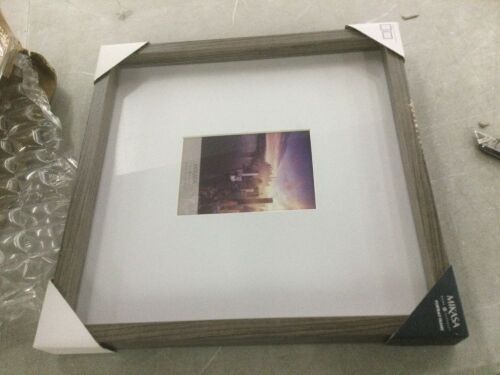 16 x 16 in. Gallery Picture Frame with 2 mm Beveled Mat
