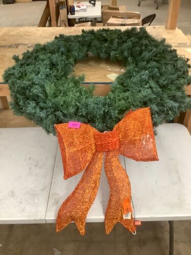 Christmas Wreath with Bow