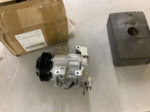 AC Compressor with Clutch, Unknown Fit