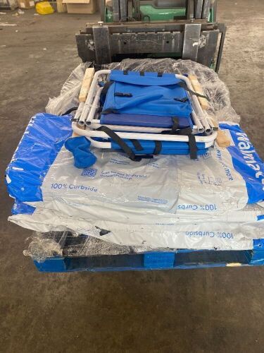 Lot of (8) Outdoor Folding Chairs, Uninspected