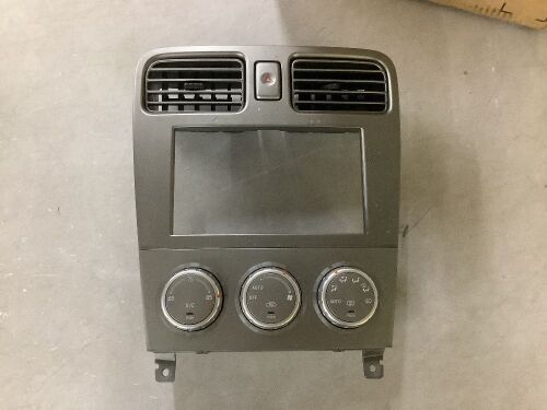 Center Dash Panel for 2005-2006 Subaru Forester