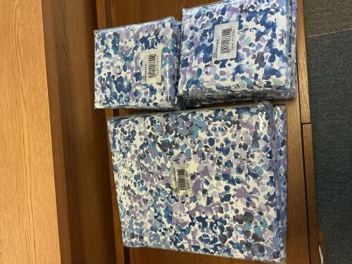 Monet Bedspreads Queen (5), Shams (10)