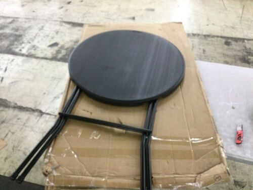 VINGLI 32-in Plastic Round Black Folding Table