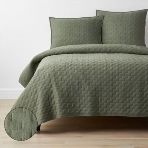 Air Layer Green King Cotton Blend Quilt