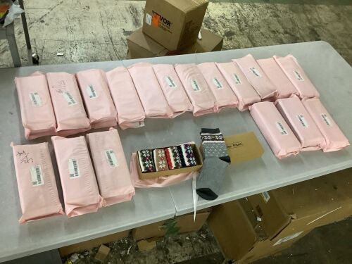 Lot of (19) Gift Box Sock Sets