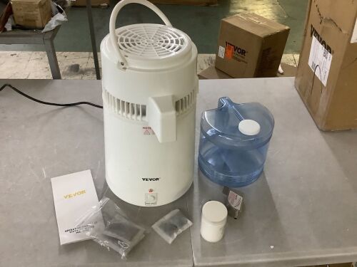 VEVOR Pure Water Distiller 750W, 1.1 Gal - Gets Hot, Fan Turns