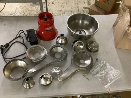 VEVOR Stainless Steel Electric Milk Cream Centrifugal Separator, 100L/H Output 10500RPM, 30W, 100-240V