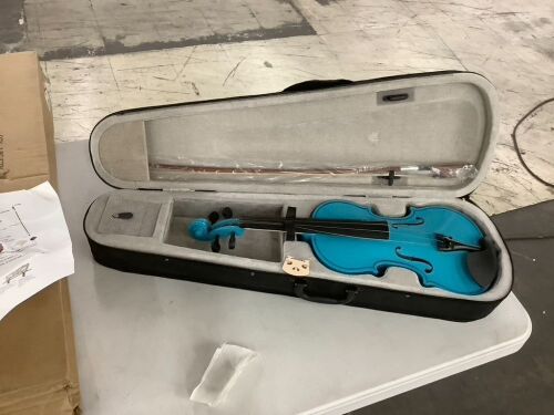 4/4 Acoustic Violin with Case