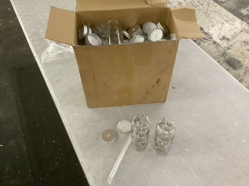 Western Themed Plastic Bottles with Lids & Straws, 23 ct