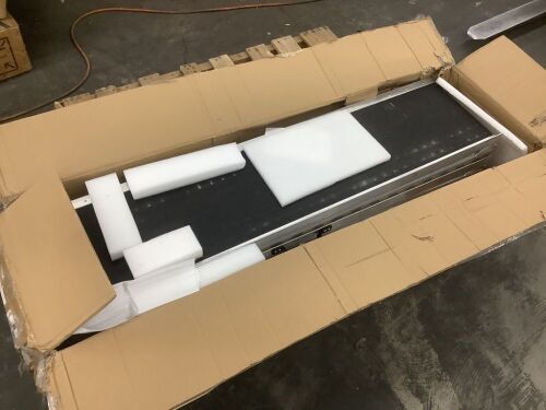 VEVOR 10 ft Non-Slip Aluminum Folding Wheelchair Ramp, 800 lbs Capacity