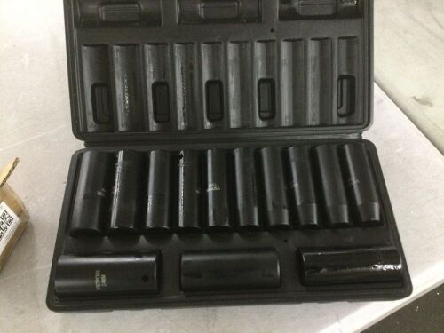 VEVOR 1/2" Drive Impact Socket Set, 13 Piece Deep Socket Set Metric 10-24mm, 6 Point CR-V Alloy Steel