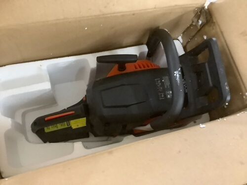 VEVOR 62 cc Gas Chainsaw, 20 inch, 3.8 HP, Dual Fuel Tanks