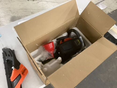 VEVOR 62 cc Gas Chainsaw, 20 inch, 3.8 HP, Dual Fuel Tanks