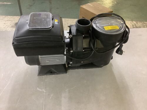VEVOR Variable Speed Pool Pump, 3 HP, AC 220-240V, 190 GPM, In/Above Swimming Pool Pump with Filter Basket, Powerful Self Priming, Programmable Timer, for Inground and Above Ground Swimming Pool