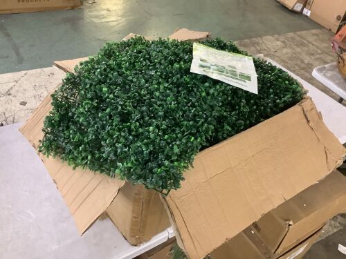 Artificial Hedge Wall Panels, 24" x 16", 24 pc