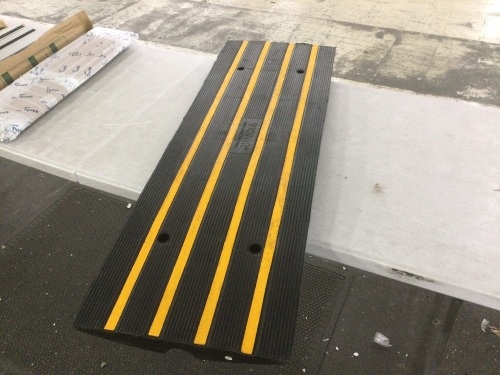 4' Rubber Threshold Ramp, Set of 2
