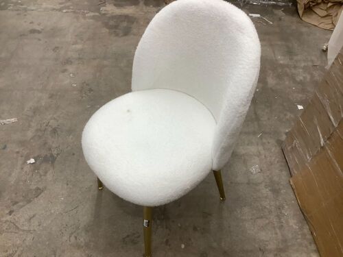 VINGLI Boucle Girls Vanity Chair with Back
