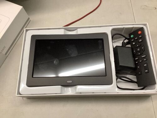 Digital Photo Frame with Remote Control, Black