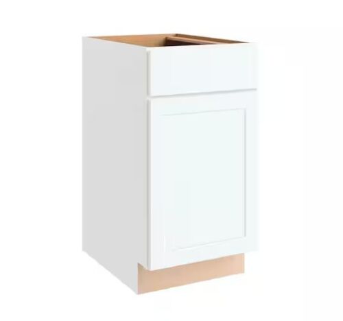 Lot of (2) Hampton Bay Courtland 18 in. W x 24 in. D x 34.5 in. H Assembled Shaker Base Kitchen Cabinet in Polar White