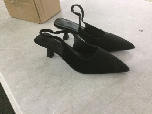 Black Sling Back Heels, Size 40