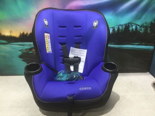 Cosco Apt 50 Convertible Car Seat  - Lot 270